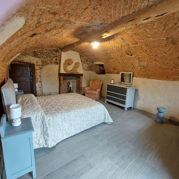 Appartamento Istanti - Rosmarino Costigliole Saluzzo Esterno foto
